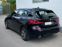 Gebraucht BMW 118 Advantage 140 PS (102 kW) 2023 Schwarz uni Kleinwagen
