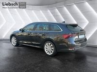 Gebraucht Skoda Octavia Style 204 PS (150 kW) 2022 Schwarz Kombi
