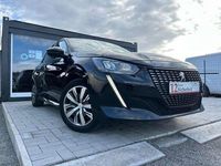 Gebraucht Peugeot 208 Active 102 PS (75 kW) 2021 Schwarz perla nera/typ Kleinwagen