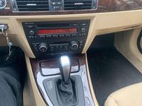 Gebraucht BMW 325 218 PS (160 kW) 2010 Grün Limousine