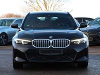 Gebraucht BMW 330 M Sport 245 PS (180 kW) 2024 Schwarz Kombi