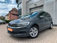 Gebraucht VW Touran 150 PS (110 kW) 2023 Grau Van / Kleinbus