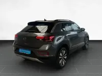 Gebraucht VW T-Roc Move 116 PS (85 kW) 2024 Grau SUV