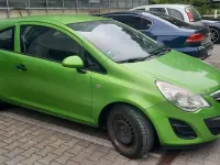 Usata Opel Corsa 69 CV (50 kW) 2011 Verde Utilitaria