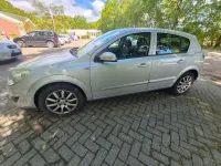 Gebraucht Opel Astra 120 PS (88 kW) 2007 Grau Limousine