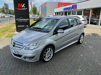 Gebraucht Mercedes B180 116 PS (85 kW) 2011 Silber Van / Kleinbus