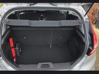 Gebraucht Ford Fiesta Ambiente 60 PS (44 kW) 2013 Grau Kleinwagen