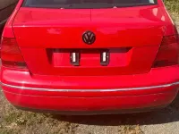 Gebraucht VW Bora Highline 116 PS (85 kW) 2003 Rot Limousine