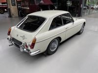 Second-hand MG B GT 92 CP (67 kW) 1969 Yello Coupe