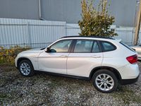 Gebraucht BMW X1 143 PS (105 kW) 2011 Weiß SUV