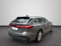 Gebraucht Audi A5 Basis 150 PS (110 kW) 2025 Chronosgrau metallic (metallic) Kombi