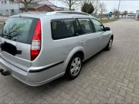 Gebraucht Ford Mondeo 125 PS (91 kW) 2007 Silber Kombi