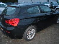 Gebraucht BMW 118 Sport Line 136 PS (100 kW) 2017 Schwarz Kleinwagen