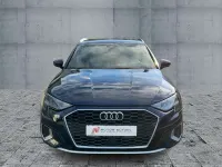 Gebraucht Audi A3 Advanced Plus 116 PS (85 kW) 2022 Navarrablau metallic Limousine