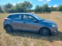 Gebraucht Hyundai i20 102 PS (75 kW) 2018 Grau Kleinwagen