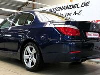 Gebraucht BMW 523 Advantage 190 PS (139 kW) 2009 Blau Limousine