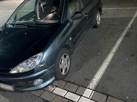 Gebraucht Peugeot 206 60 PS (44 kW) 2007 Schwarz Kleinwagen