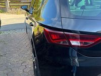 Second-hand Seat Leon FR 184 CP (135 kW) 2014 Negru Berlinǎ