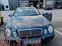 Gebraucht Mercedes CLK320 218 PS (160 kW) 1998 Blau Coupé