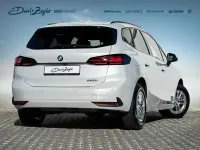 Gebraucht BMW 220 Active Tourer Performance 170 PS (125 kW) 2025 Mineralweissmetallic Van / Kleinbus