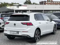 Gebraucht VW Golf VIII GTE 272 PS (200 kW) 2024 Pure white (weiß) Limousine