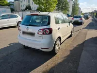 Gebraucht VW Golf Plus Cross 105 PS (77 kW) 2010 Weiß Van / Kleinbus