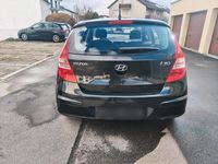 Gebraucht Hyundai i30 104 PS (76 kW) 2009 Schwarz Kombi