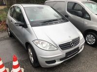 Gebraucht Mercedes A160 Classic 82 PS (60 kW) 2006 Silber metallic Limousine