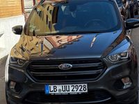 Gebraucht Ford Kuga ST-Line 150 PS (110 kW) 2018 Grau SUV