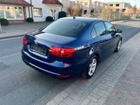 gebraucht VW Jetta VI Match,DSG-Getriebe 2.0 TDI