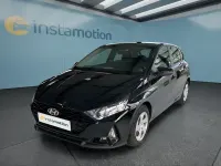 Gebraucht Hyundai i20 101 PS (74 kW) 2022 Schwarz Kleinwagen
