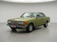Gebraucht Mercedes 280 177 PS (130 kW) 1979 Grün Coupé