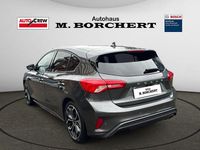 Gebraucht Ford Focus ST-Line 182 PS (133 kW) 2019 Magneticgrau (metallic) Limousine