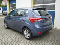 Gebraucht Hyundai ix20 Comfort 125 PS (91 kW) 2013 Grau Kleinwagen