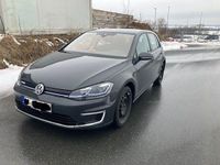 Gebraucht VW Golf 100 kW (136 PS) 2018 Schwarz Limousine