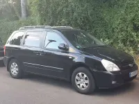 Gebraucht Kia Carnival Basis 185 PS (136 kW) 2006 Schwarz Van / Kleinbus