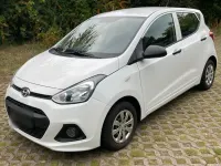 Gebraucht Hyundai i10 67 PS (49 kW) 2016 Weiß Kleinwagen