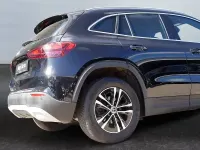 Gebraucht Mercedes GLA200 150 PS (110 kW) 2023 Schwarz SUV