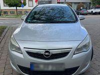 gebraucht Opel Astra Sport 2.0 CDTI Sport Automatik TOP Zustand