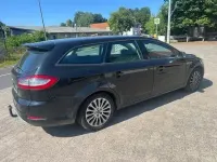 Gebraucht Ford Mondeo Champions Edition 140 PS (102 kW) 2012 Schwarz Limousine