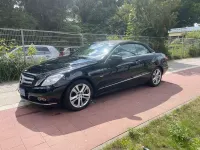 Gebraucht Mercedes E200 184 PS (135 kW) 2010 Schwarz Cabrio