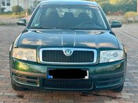 Second-hand Skoda Superb 2003 Verde Berlinǎ