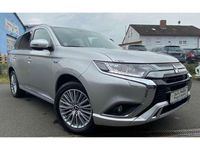 Gebraucht Mitsubishi Outlander P-HEV Basis 224 PS (164 kW) 2019 Sterlingsilber SUV