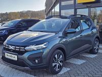 Neu Dacia Sandero Expression 91 PS (66 kW) 2025 Zedergrün Limousine