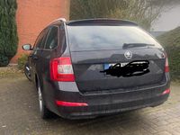 Gebraucht Skoda Octavia 2016 Schwarz Kleinwagen