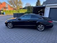 Second-hand Mercedes E200 184 CP (135 kW) 2014 Negru Coupe