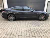 Gebraucht Porsche Panamera Turbo 549 PS (403 kW) 2017 Vulkangrau Limousine