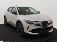 Gebraucht Alfa Romeo Junior 114 kW (156 PS) 2025 Avorio galleria SUV