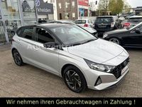 Gebraucht Hyundai i20 101 PS (74 kW) 2022 Silber Kleinwagen
