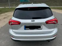 Używany Ford Focus Cool & Connect 120 KM (88 kW) 2019 Srebrny Kombi